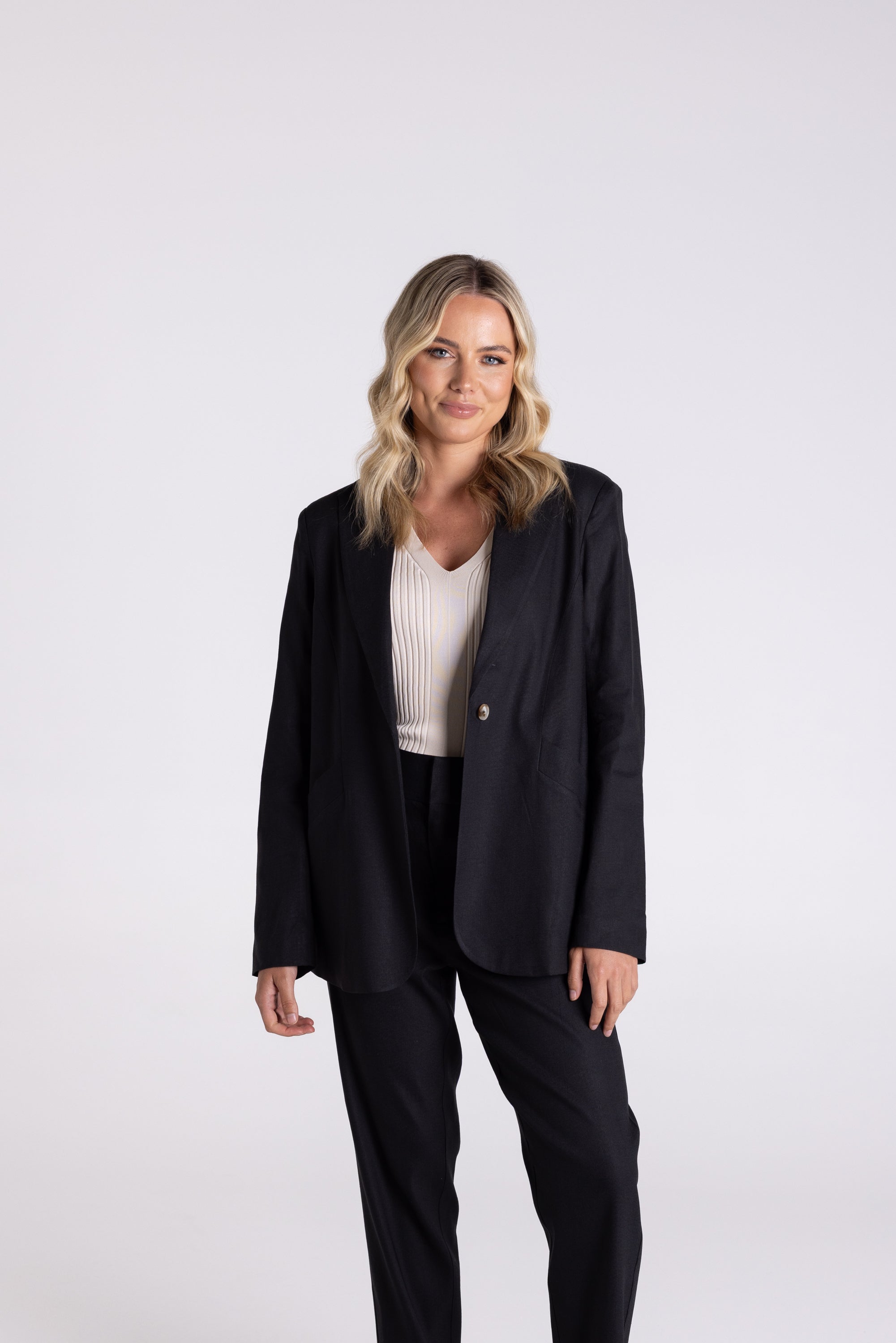 Linen Viscose Jacket by Two-T's - Black