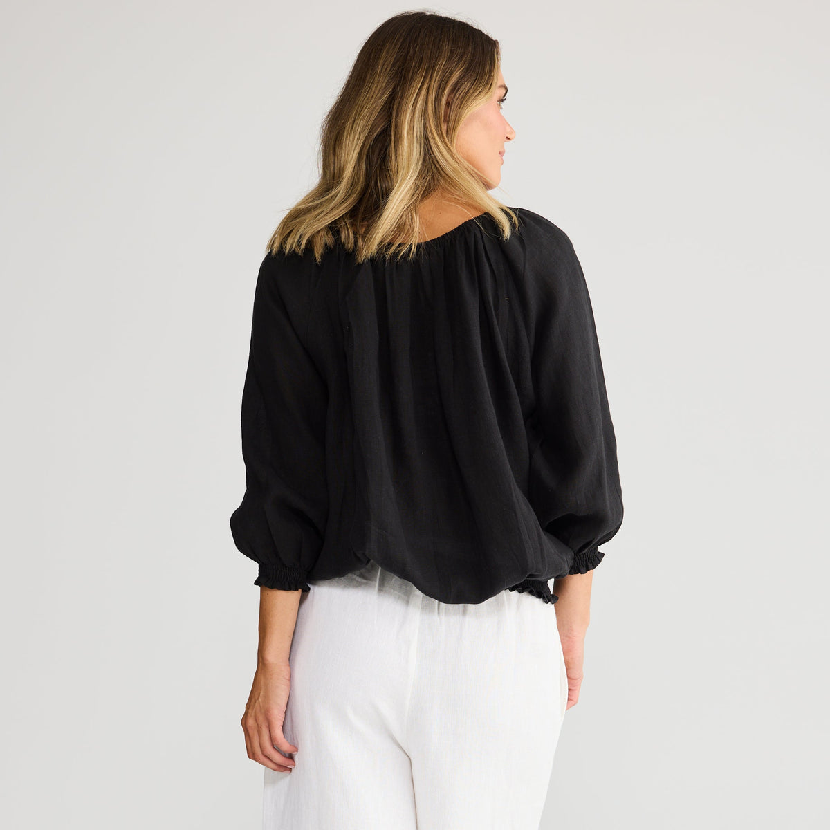 Seaside top - black by Holiday
