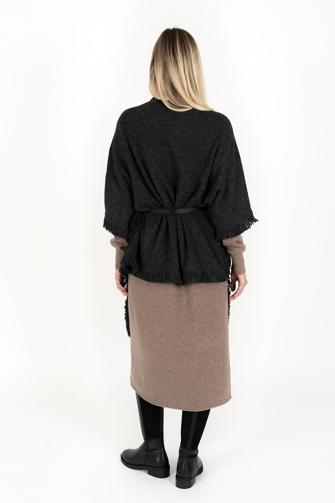 Fringe Wrap by Humidity Lifestyle - Dark Charcoal