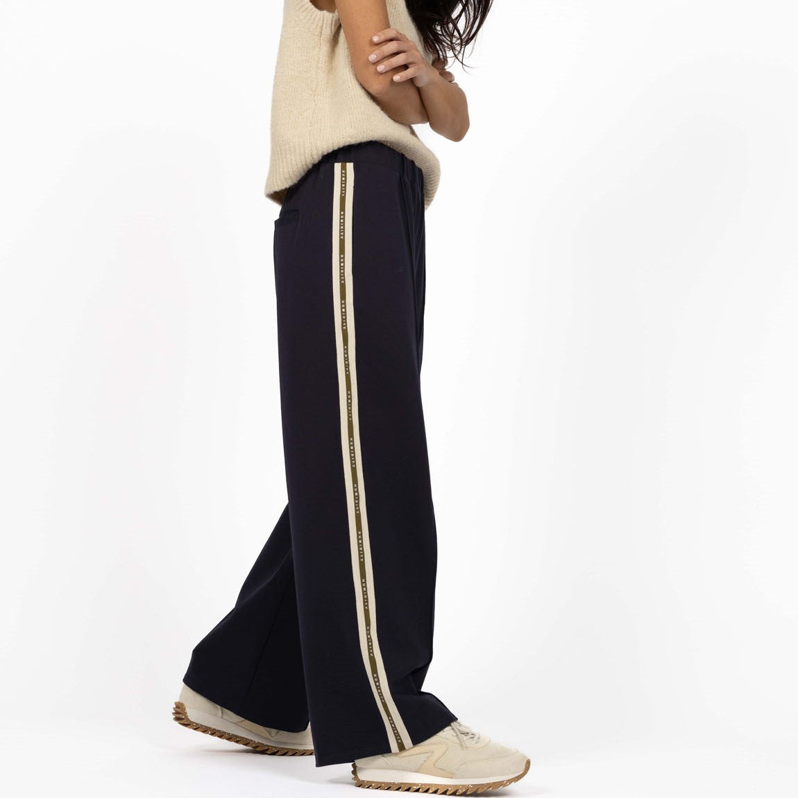 Roca Pant in Navy by Humidity