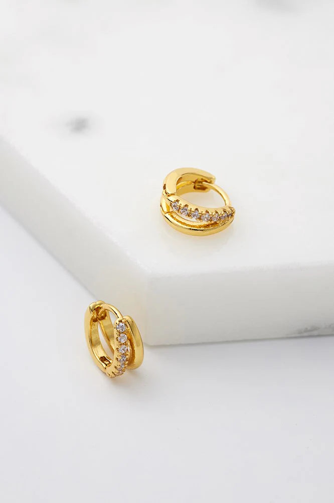 Molly Huggie earring by Zafino - Gold