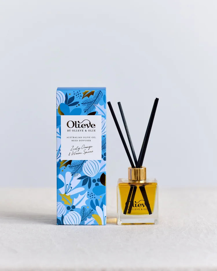 Christmas Diffuser by Olieve & Olie - Zesty Orange & Warm Spices