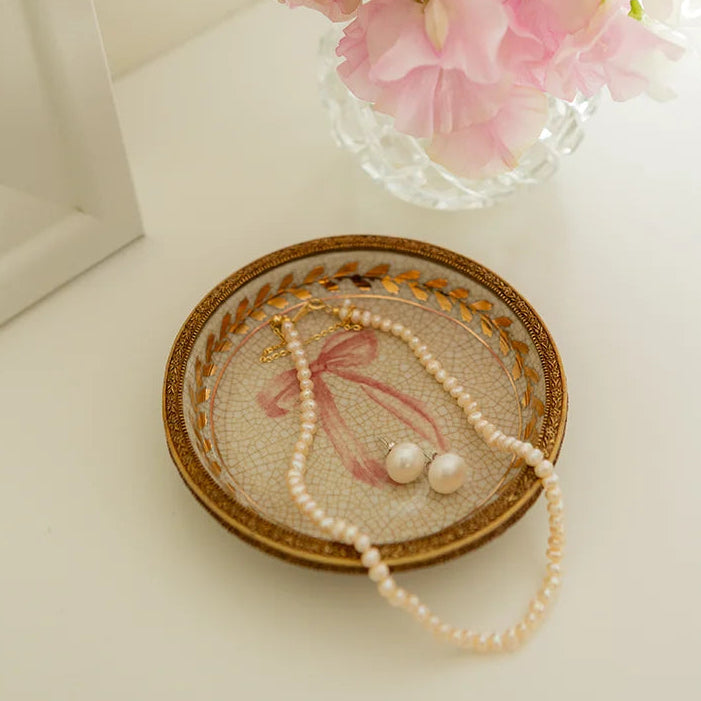 Babette Dish by Zjoosh