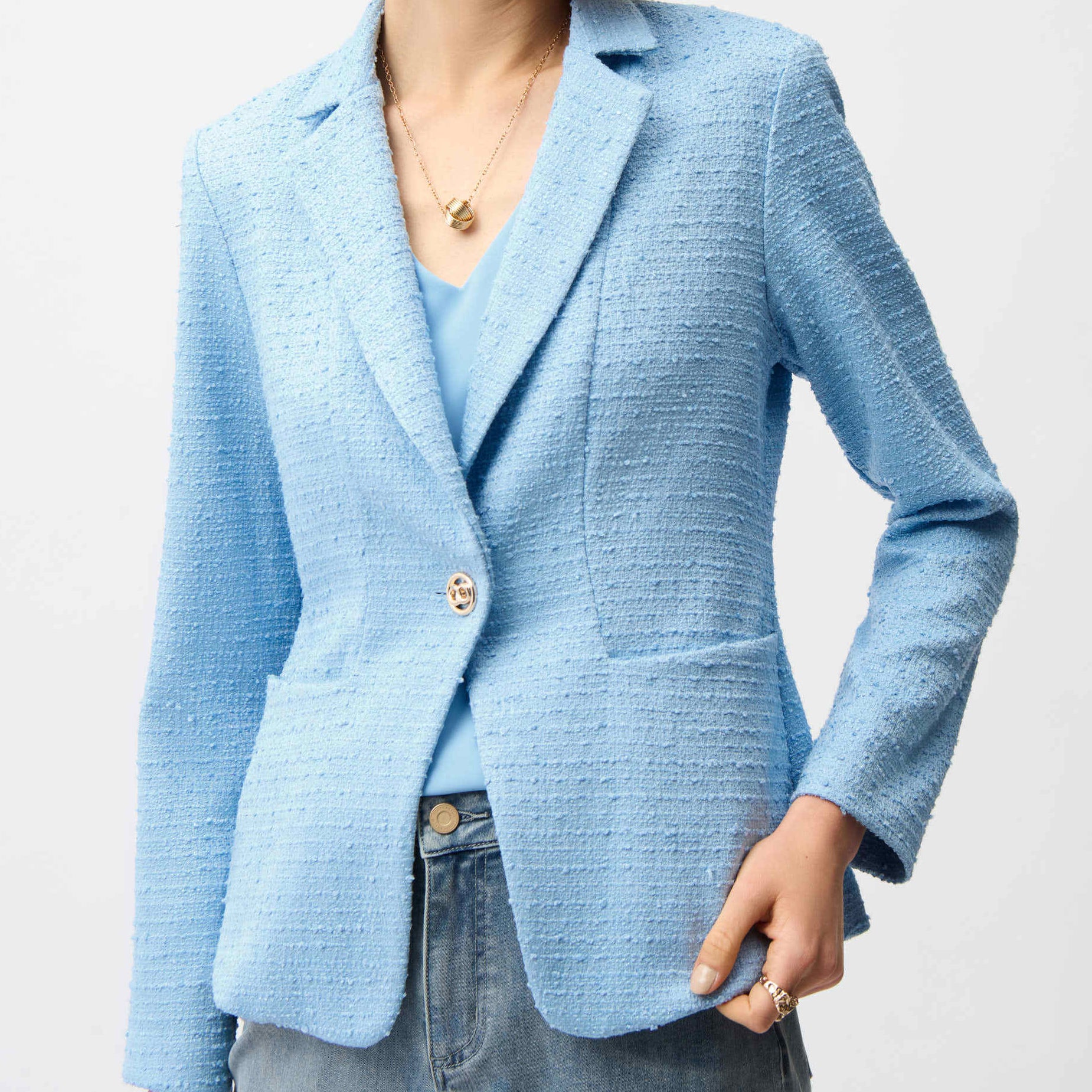 Bouclé Fitted Blazer With Notched Collar