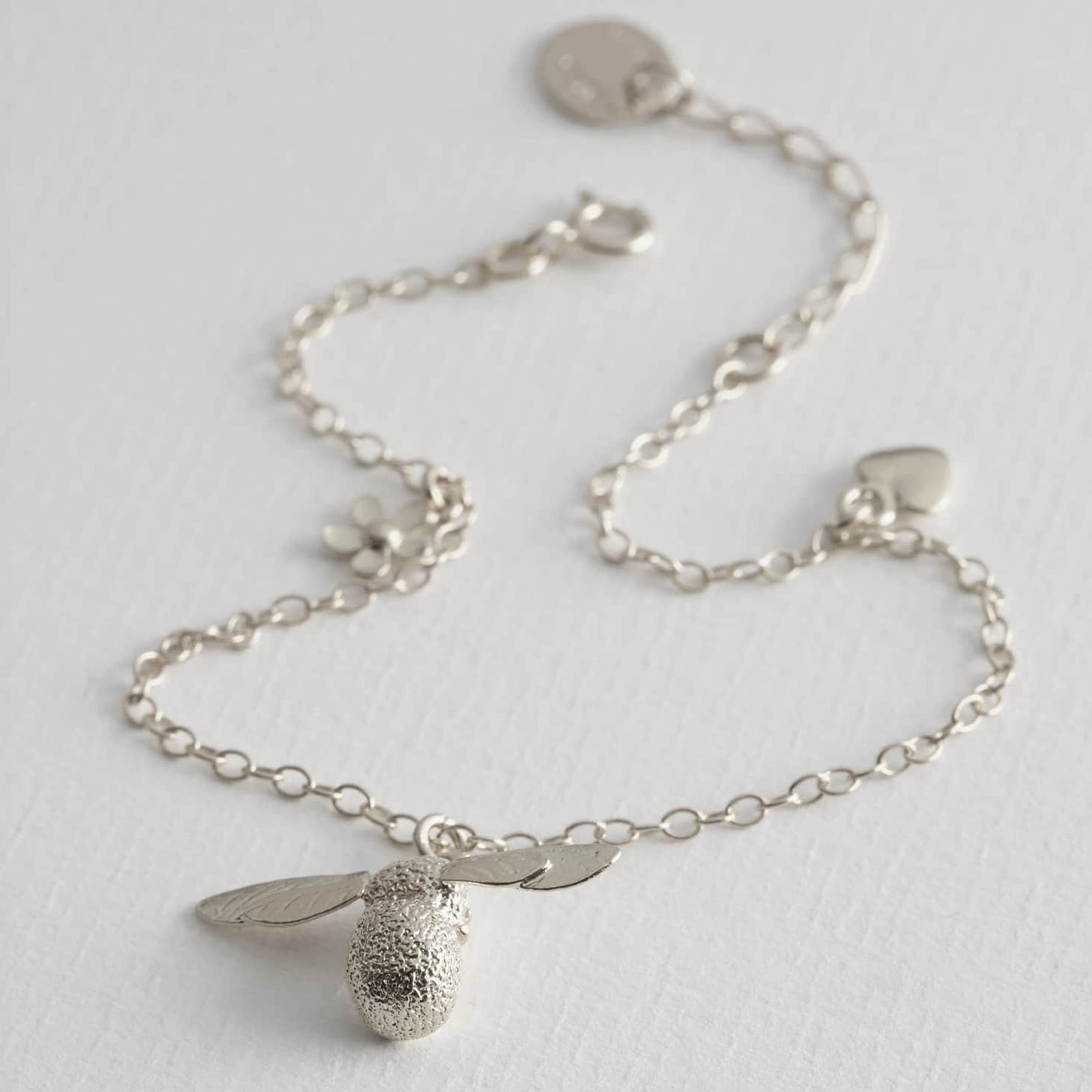 Baby bee bracelet by Alex Monroe - Silver