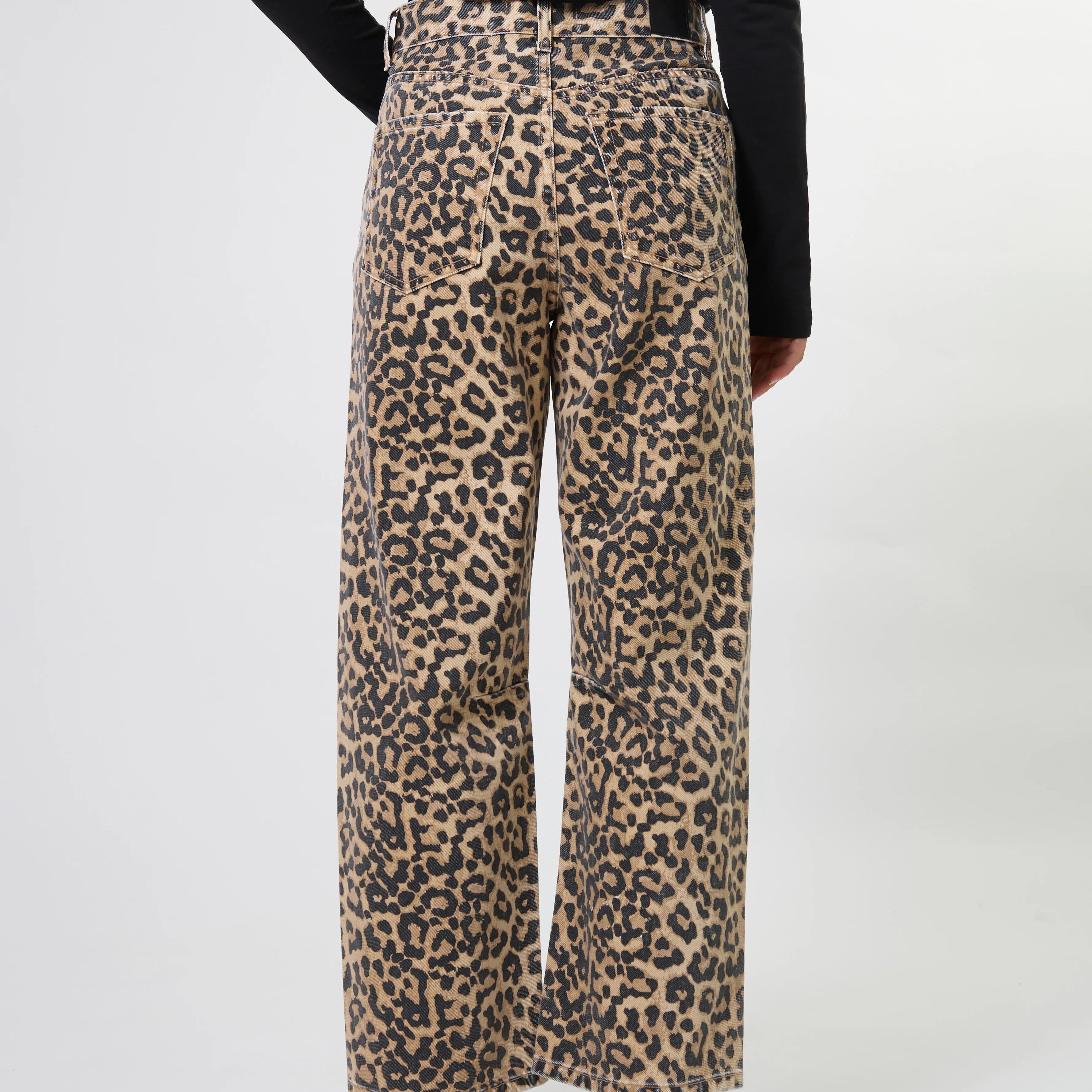 Carson Barrel Jean in Leopard by Stella + Gemma