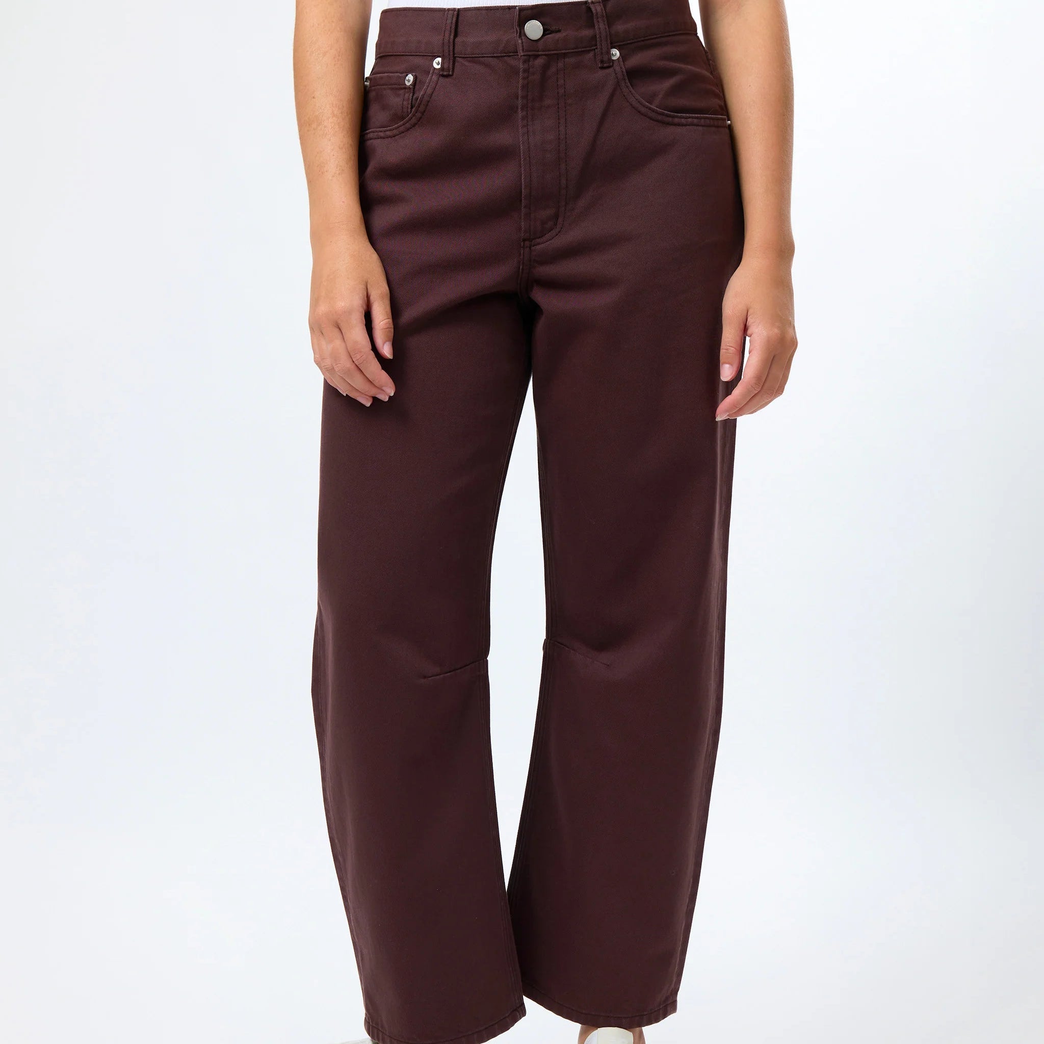 Carson Barrel Jean by Stella + Gemma - Coffee