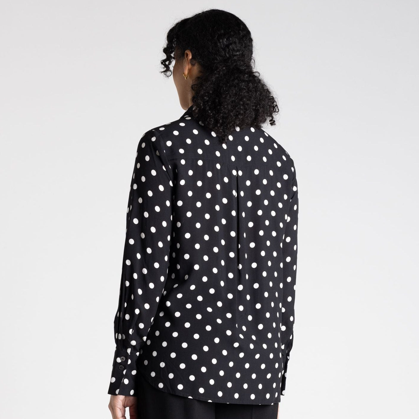 Lottie shirt by Two T's