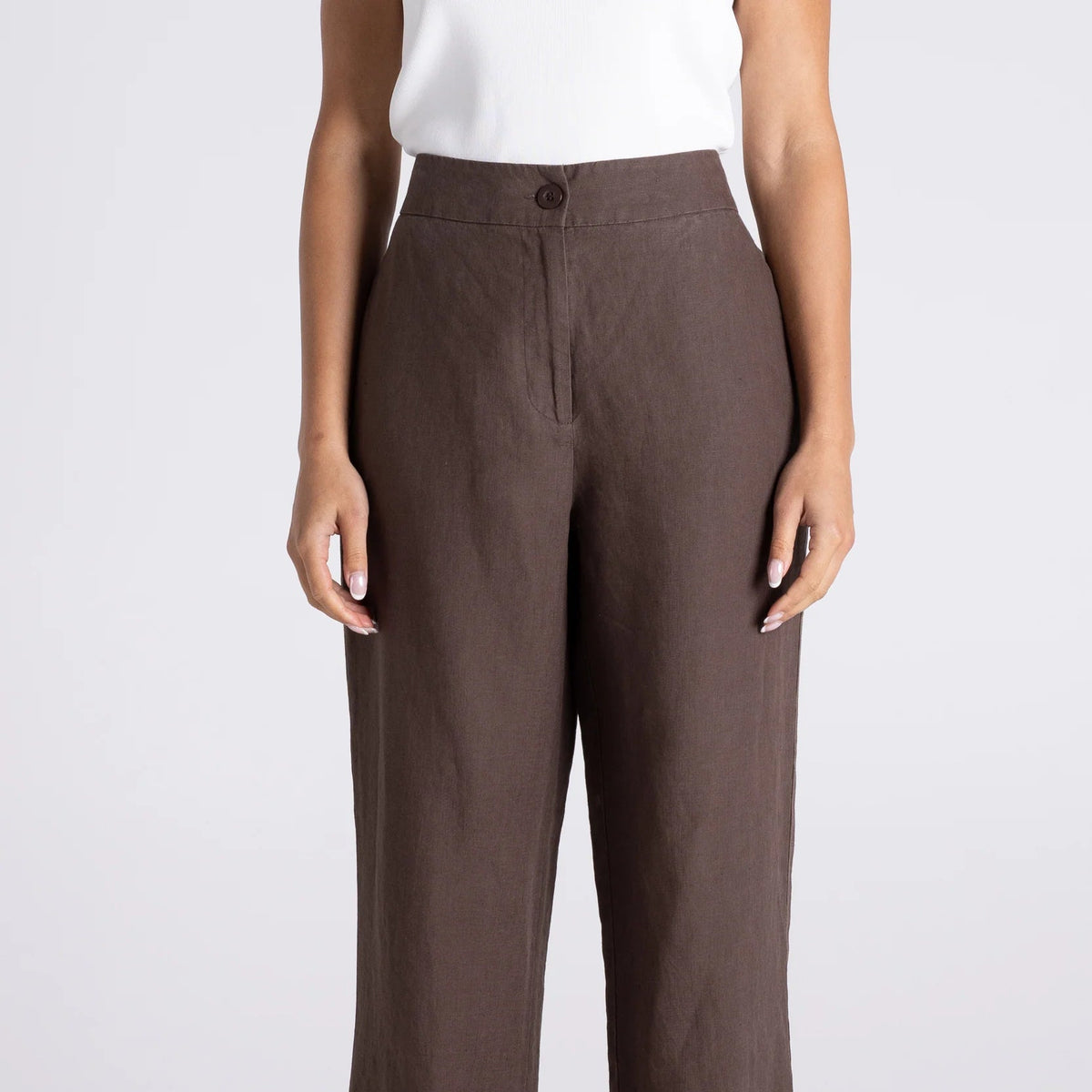 Luna 7/8 Linen Pant by Two T's - Chestnut