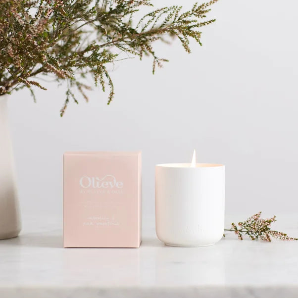 Candle by Olieve & Olie