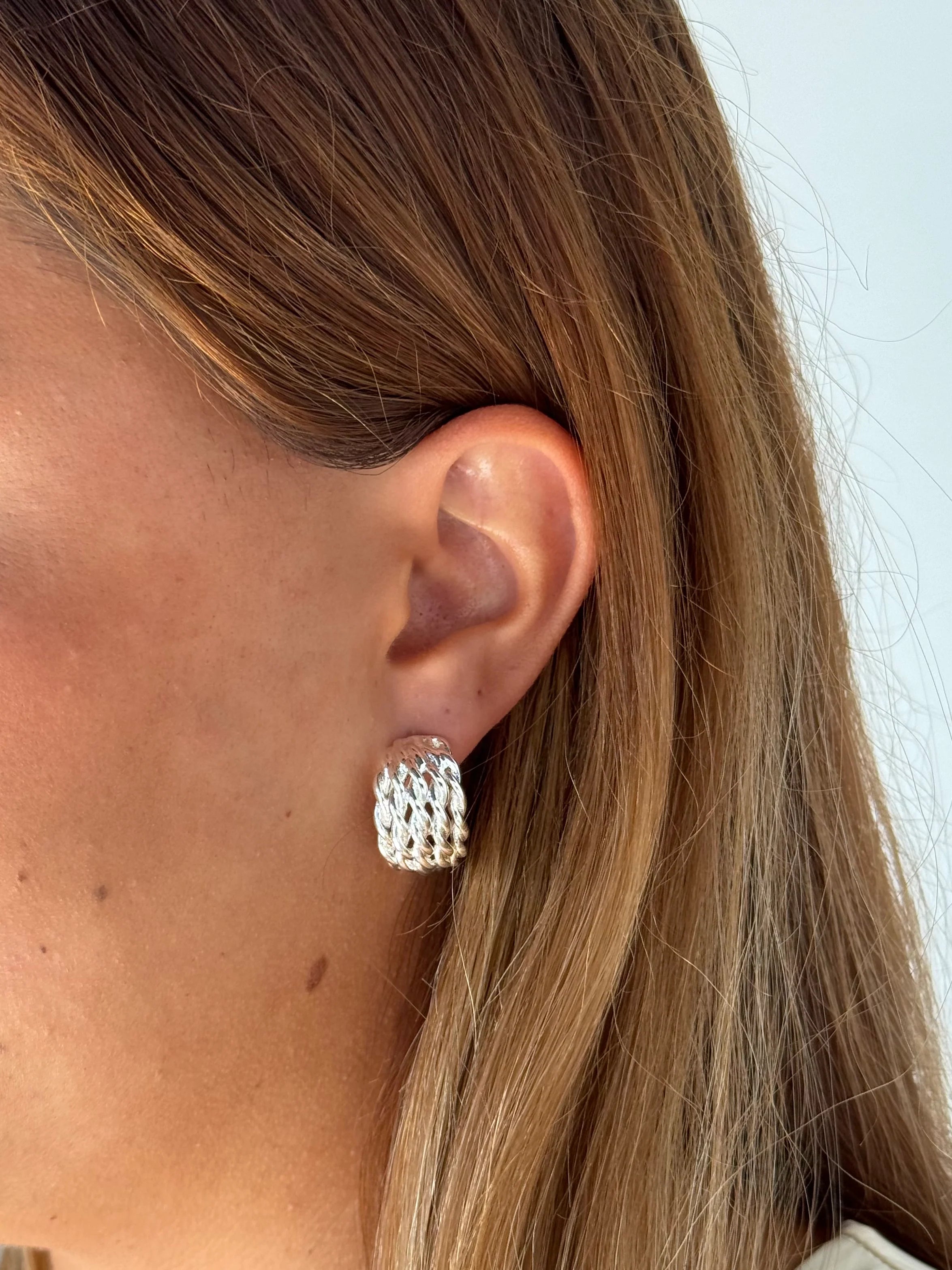 Sarah Hoop earring by Zafino- Silver