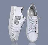 White leather sneaker by LaVish - Silver Heart