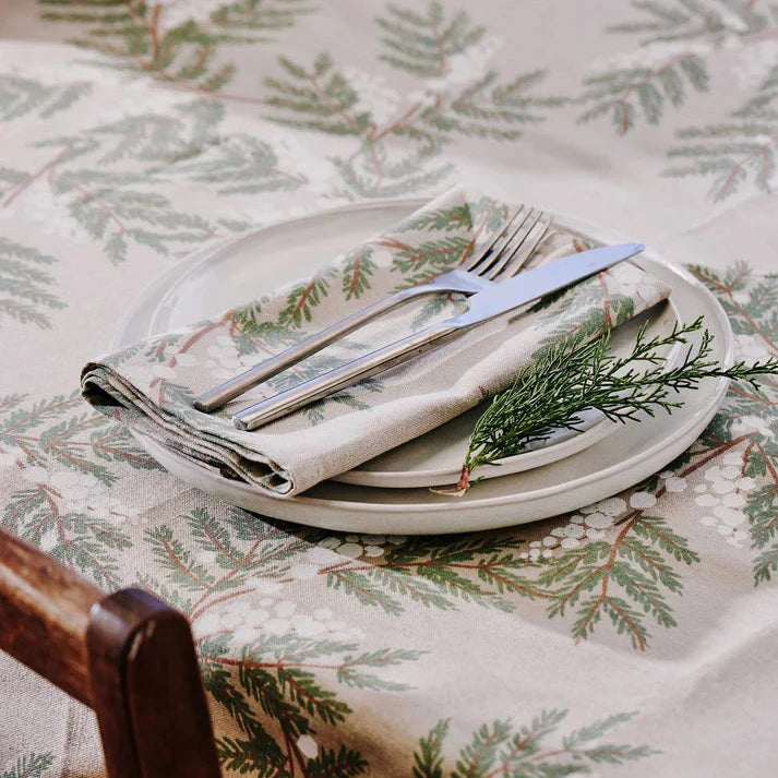 Snowberry Tabler Runner by Madras Link