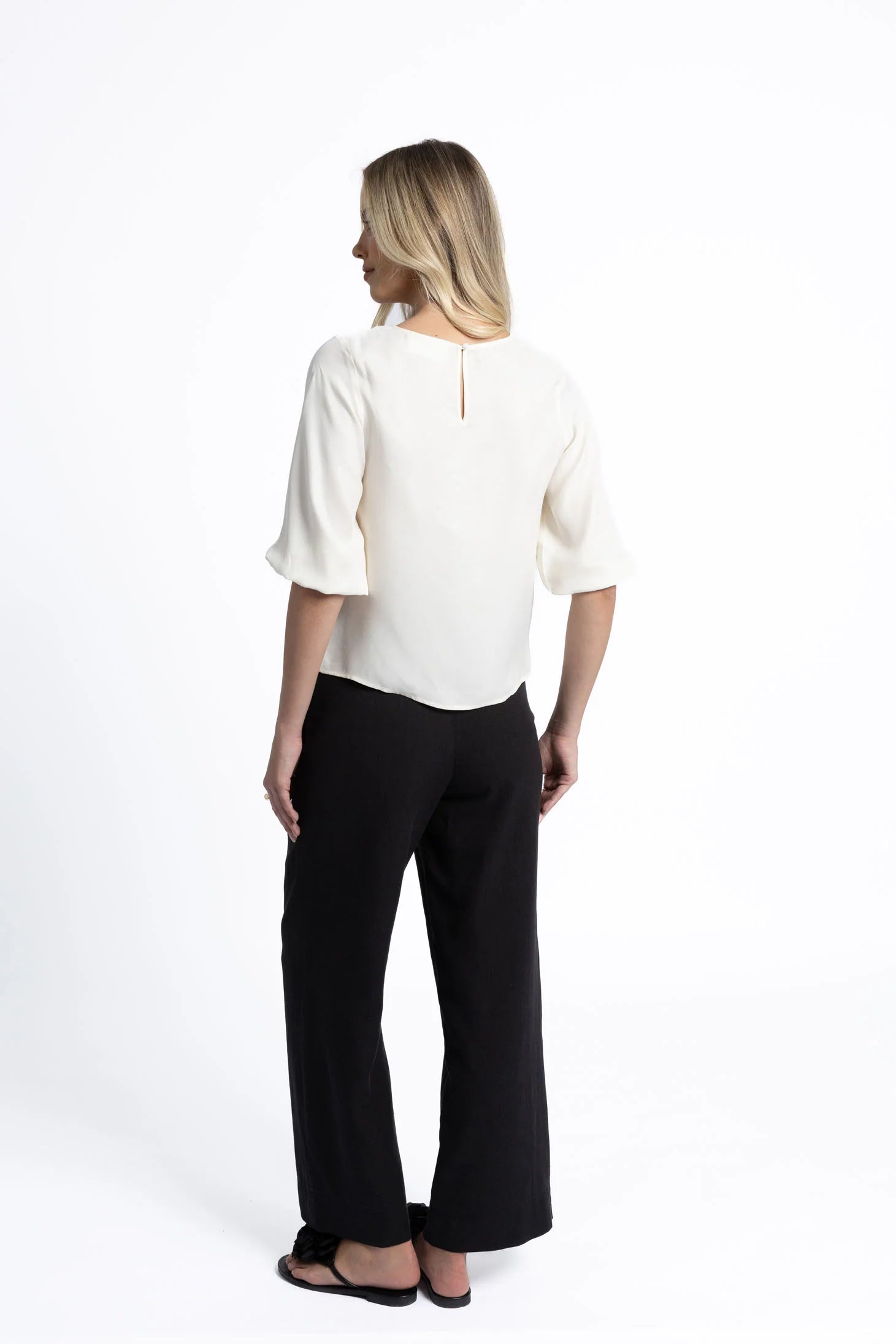 Fleetwood Linen Pants by Humidity Lifestyle - Black
