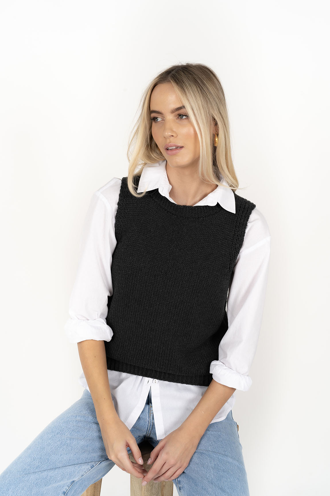 Gale Vest by Humidity Lifestyle - Charcoal