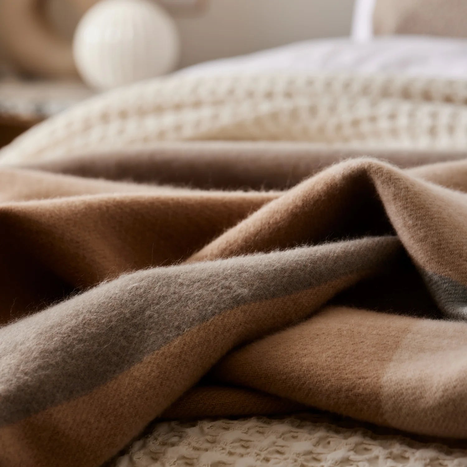 Harley Neutral /Charcoal Throw by Madras Link