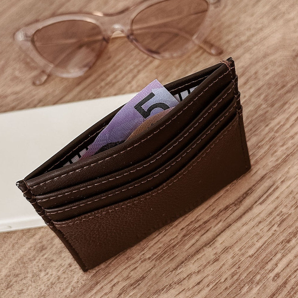Ada Cardholder by Louenhide