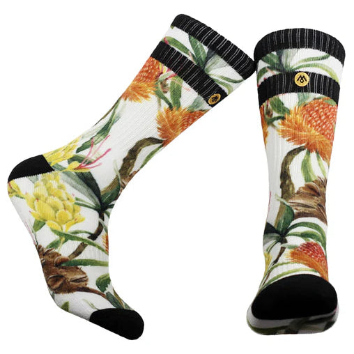 Banksia socks by Mennie