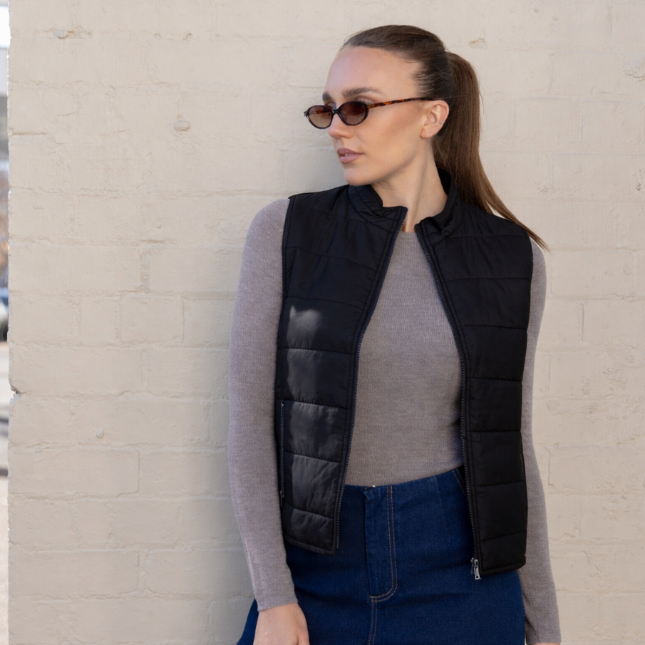 Puffer vest by Two T's