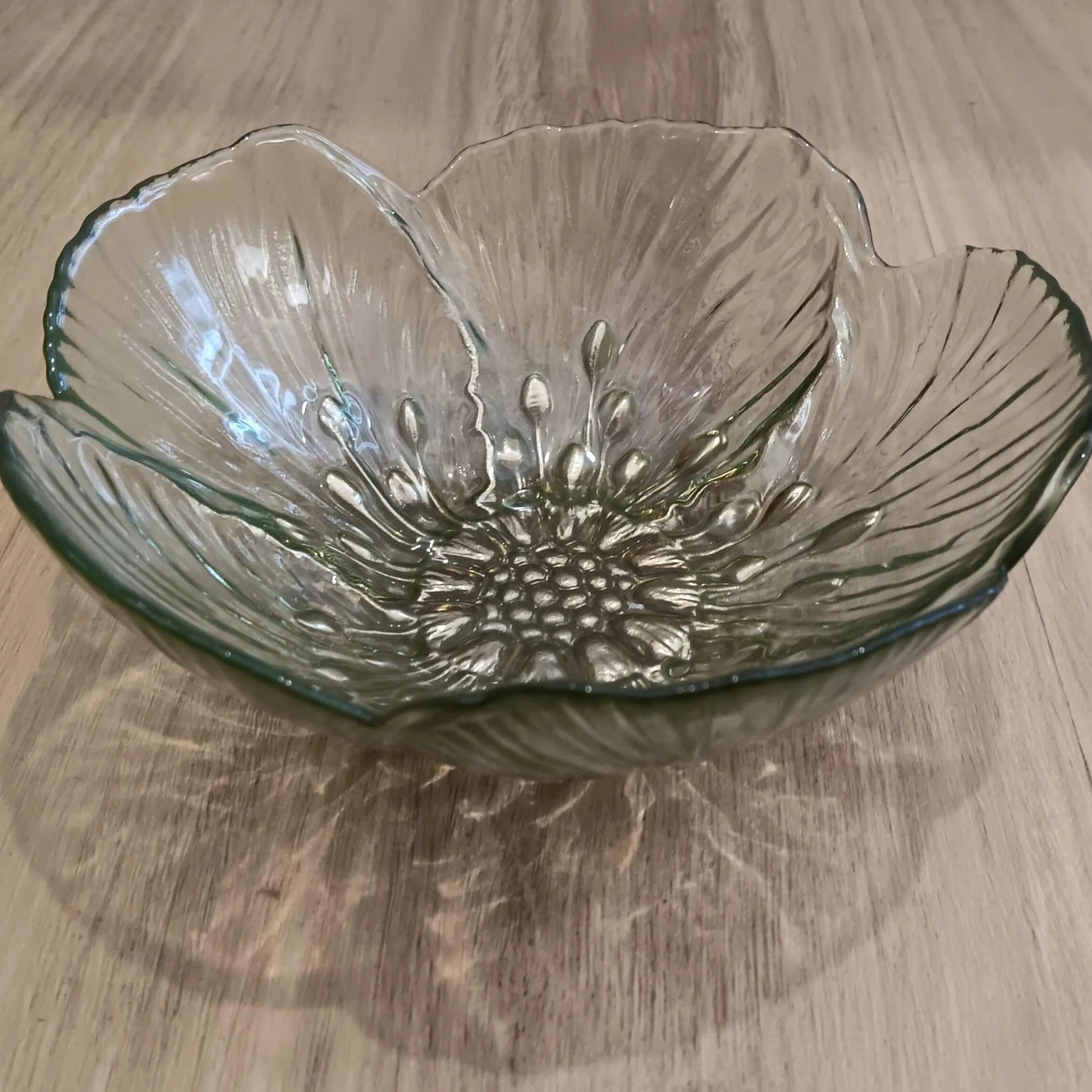 Abigail lge glass bowl by Coast to Coast
