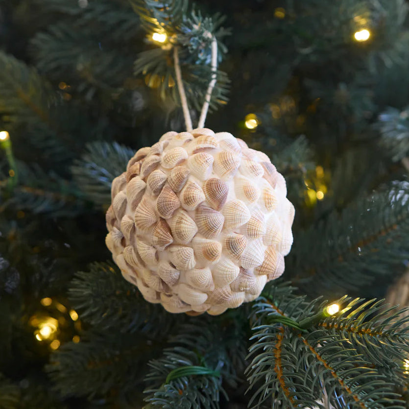 Clam Shell Bauble by Holly and Ivy