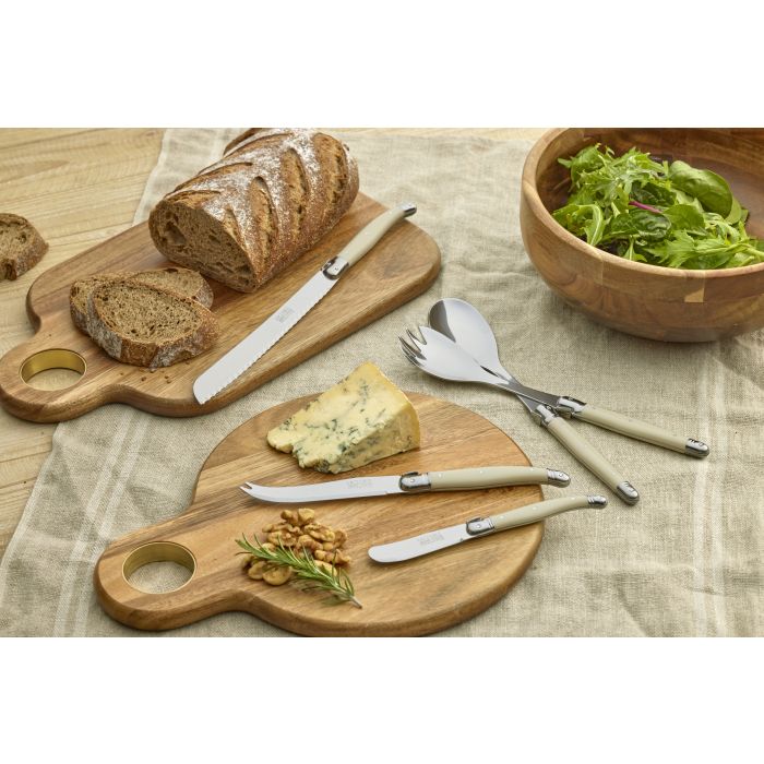 DebutantHost serving set Andre Verdier - Ivory
