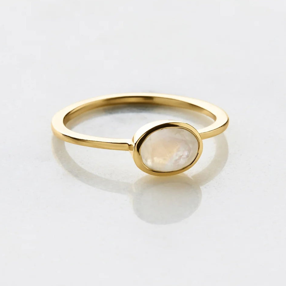 Elly moonstone ring by Zafino