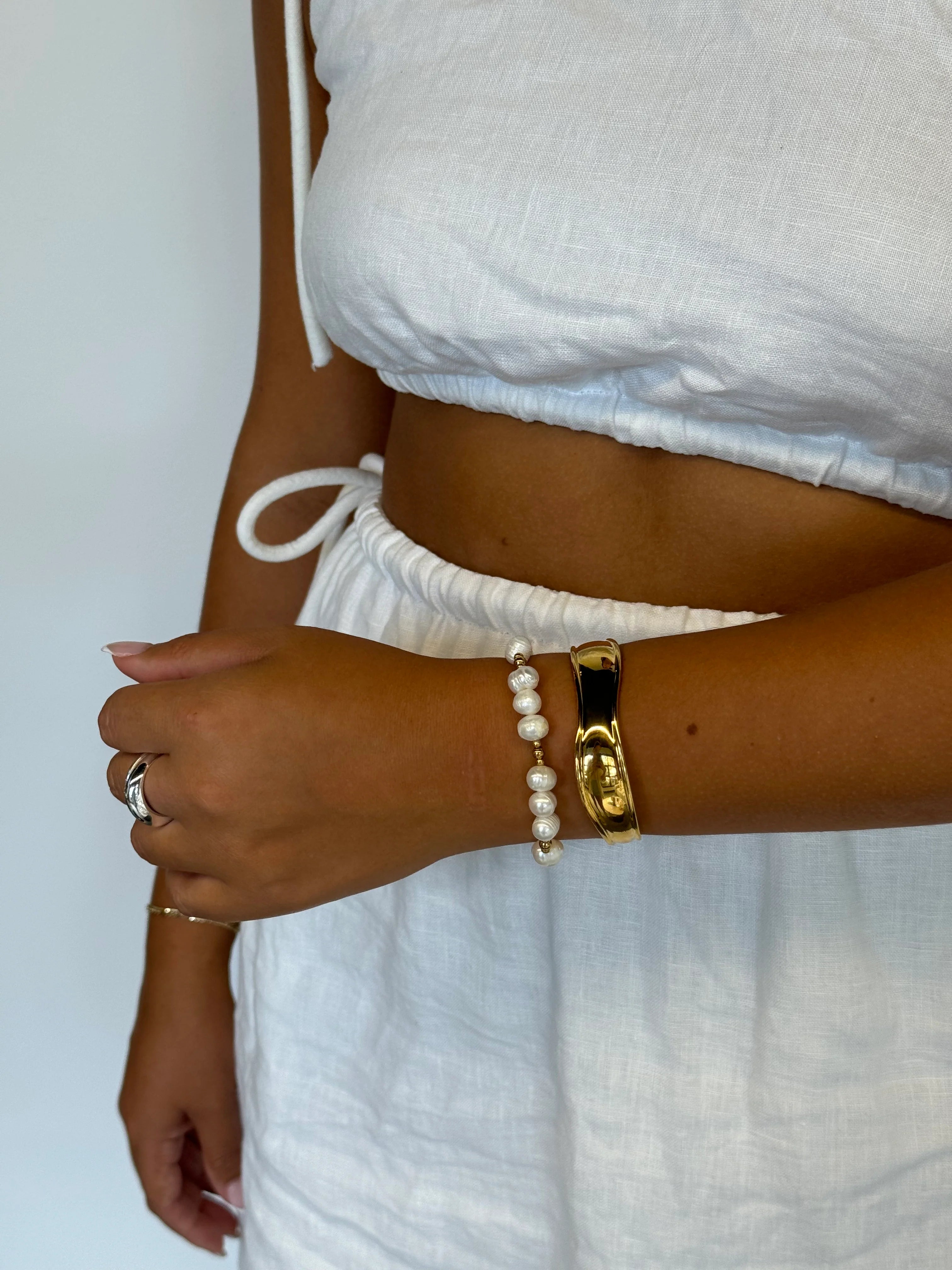 Lauren bangle by Zafino - Gold