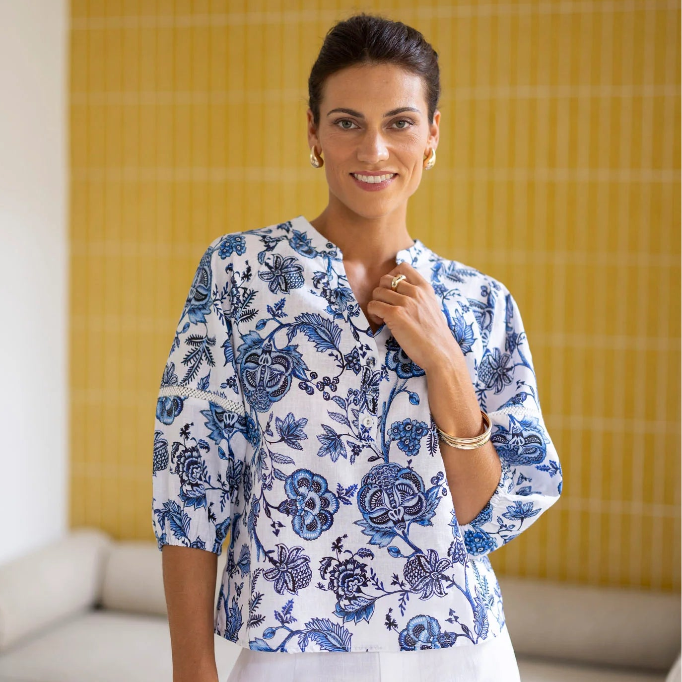 Rosa blouse by Humidity Lifestyle
