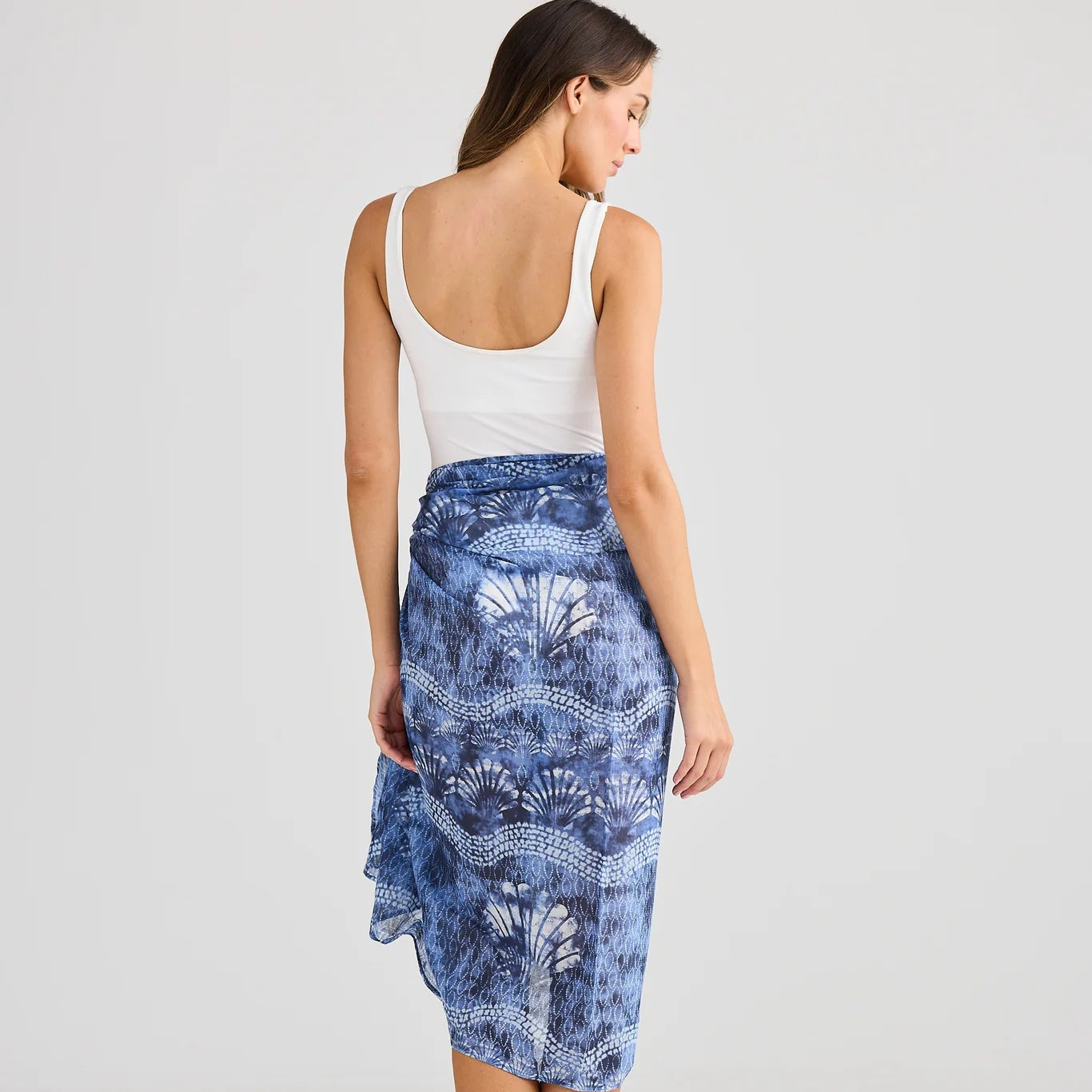 Poko Sarong Ocean Clam by Holiday