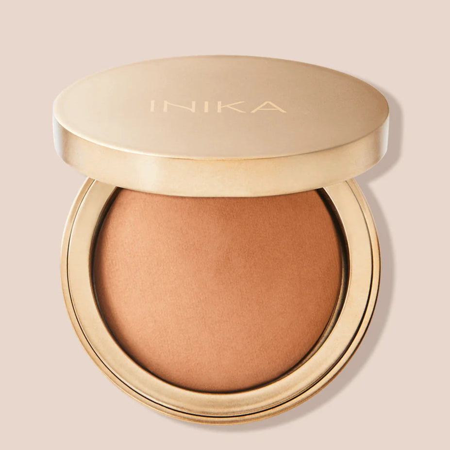 Baked bronzer by Inika - Sunkissed